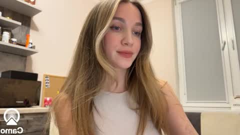 Snapshot of amy_chill chatting on February 13, 2025, 5:01 pm Amy Chill online show from February 13, 2025, 5:01 pm