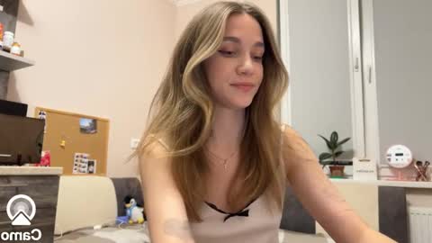 Snapshot of amy_chill chatting on March 6, 2025, 6:48 pm Amy Chill online show from March 6, 2025, 6:48 pm