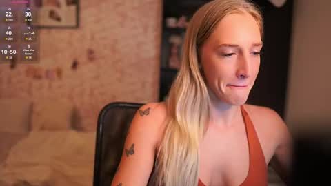 amy_johns_ online show from November 20, 2025, 8:47 am