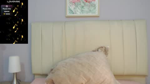 Amy online show from October 14, 2025, 1:23 pm