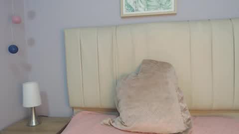 Amy online show from November 26, 2025, 1:34 pm