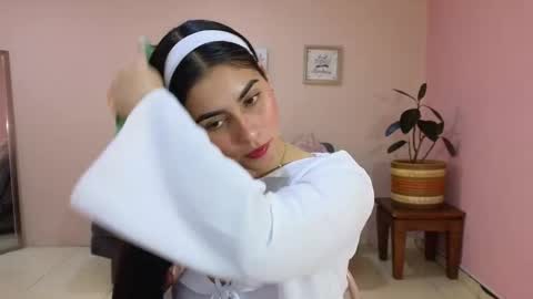 Amy online show from September 20, 2025, 8:10 pm