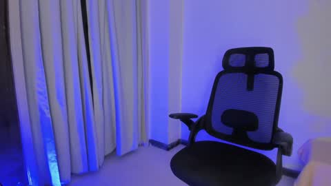  Help me reach 150 likes online show from February 7, 2026, 10:08 am