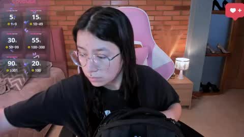 Snapshot of amy_sophiaa chatting on May 9, 2026, 11:26 am Amy sophia 3 online show from May 9, 2026, 11:26 am