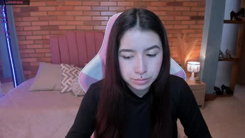 Snapshot of amy_sophiaa chatting on May 30, 2026, 12:02 pm Amy sophia 3 online show from May 30, 2026, 12:02 pm