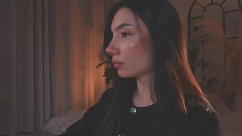 Amy Armstrong online show from October 2, 2025, 1:12 am