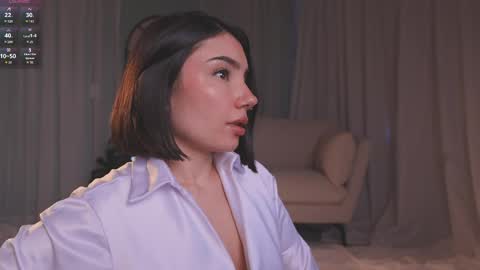 Amy Armstrong online show from April 2, 2026, 11:13 pm