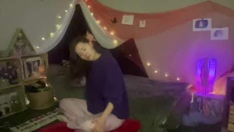 amydreamgirl online show from January 8, 2025, 7:34 am