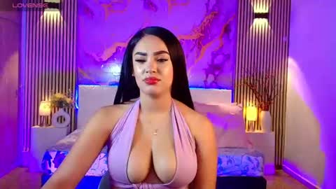 Snapshot of amyjohnsonn chatting on July 3, 2026, 3:13 am amyjohnsonn online show from July 3, 2026, 3:13 am