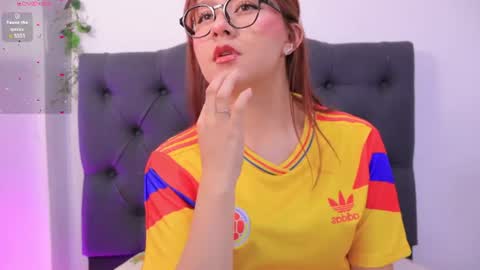 Snapshot of amykiss_ chatting on July 3, 2026, 12:44 pm Amyy online show from July 3, 2026, 12:44 pm