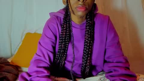 amykto online show from November 24, 2025, 7:24 pm