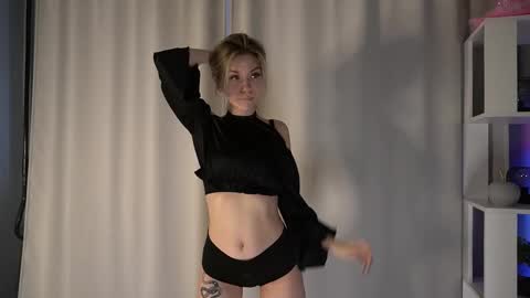 amylanee online show from January 18, 2026, 8:51 am