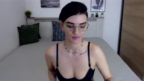 Snapshot of amylexy chatting on December 12, 2024, 12:55 pm Hi there guys  My pleasure in your hands  pvt is open online show from December 12, 2024, 12:55 pm