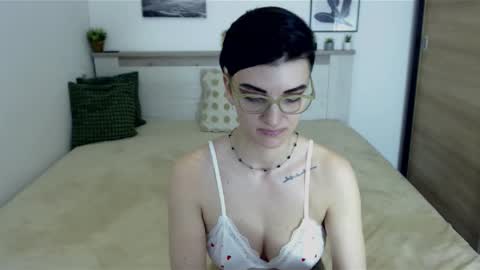 Snapshot of amylexy chatting on March 8, 2025, 1:14 pm Hi there guys  My pleasure in your hands  pvt is open online show from March 8, 2025, 1:14 pm
