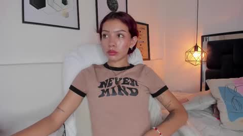 Amy online show from September 22, 2025, 1:35 pm