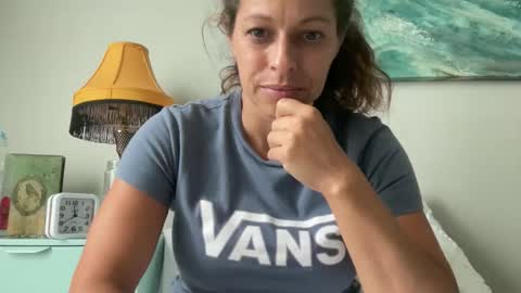 Snapshot of amysmilez chatting on April 29, 2026, 3:38 pm Amy Smilez online show from April 29, 2026, 3:38 pm