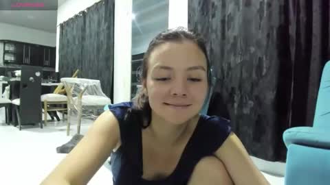 Snapshot of amysweet77 chatting on January 7, 2026, 11:40 pm Madi online show from January 7, 2026, 11:40 pm