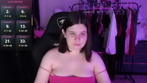 Snapshot of amyvibes chatting on June 18, 2026, 7:07 pm amyvibes online show from June 18, 2026, 7:07 pm