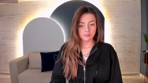 Snapshot of amywoods chatting on January 6, 2025, 9:19 am    online show from January 6, 2025, 9:19 am