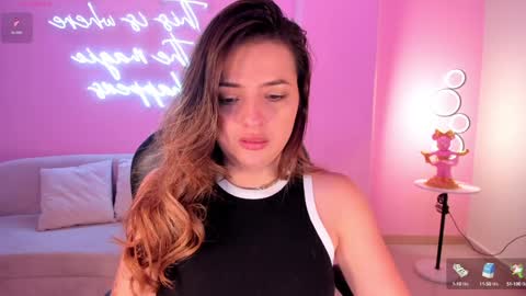 Snapshot of amywoods chatting on January 17, 2025, 7:30 am    online show from January 17, 2025, 7:30 am
