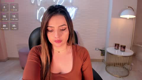 Snapshot of amywoods chatting on January 25, 2025, 4:34 am    online show from January 25, 2025, 4:34 am