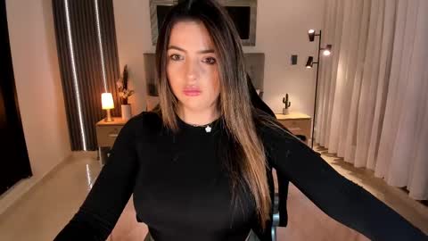 Snapshot of amywoods chatting on February 18, 2025, 2:05 am    online show from February 18, 2025, 2:05 am