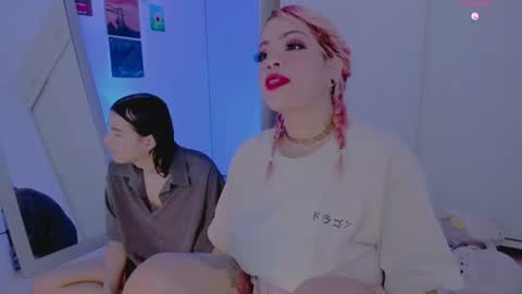 Snapshot of amyy_rouse chatting on July 25, 2026, 11:19 am Collinns online show from July 25, 2026, 11:19 am