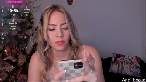 Snapshot of ana_becker1 chatting on December 30, 2024, 8:58 pm Ana online show from December 30, 2024, 8:58 pm
