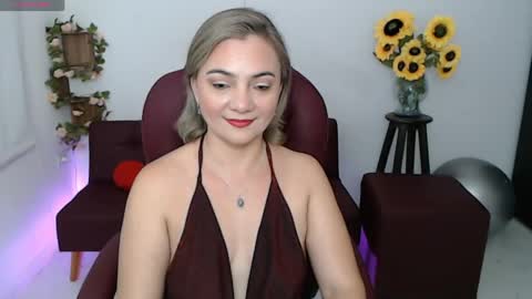 Snapshot of ana_hotmilf chatting on May 7, 2026, 10:59 pm Ana online show from May 7, 2026, 10:59 pm