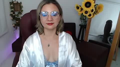  Ana  online show from July 4, 2026, 11:22 pm