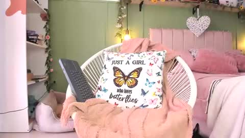 Snapshot of ana_jasper chatting on February 14, 2025, 8:59 pm Ana Maria online show from February 14, 2025, 8:59 pm