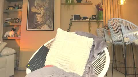 Snapshot of ana_jasper chatting on September 15, 2025, 8:09 pm Ana Maria online show from September 15, 2025, 8:09 pm