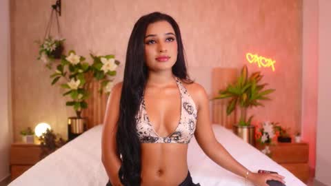 Ana  online show from October 15, 2025, 6:30 pm