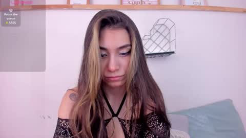 Ana online show from March 6, 2025, 11:53 pm