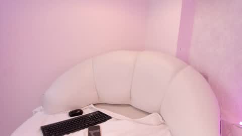 Snapshot of ana_petter chatting on June 27, 2026, 8:14 pm Ana online show from June 27, 2026, 8:14 pm