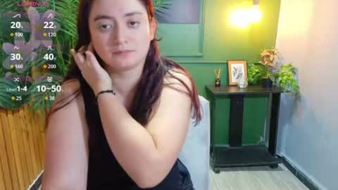 Snapshot of anaa_rosee chatting on July 5, 2026, 4:30 am Ana online show from July 5, 2026, 4:30 am