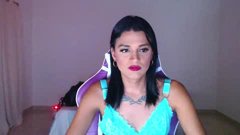 Snapshot of anabellabonariva chatting on December 14, 2024, 12:22 am Anabella online show from December 14, 2024, 12:22 am