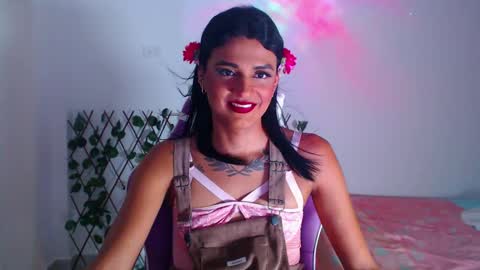 Snapshot of anabellabonariva chatting on March 1, 2025, 2:26 am Anabella online show from March 1, 2025, 2:26 am