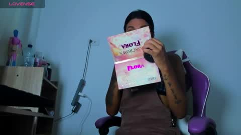 Snapshot of anabellabonariva chatting on September 16, 2025, 12:33 am Anabella online show from September 16, 2025, 12:33 am