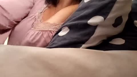 Snapshot of anabellovee chatting on July 6, 2026, 9:39 am ANABELLOVEE online show from July 6, 2026, 9:39 am