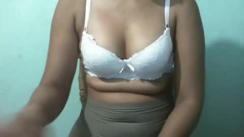 Snapshot of anacarada chatting on January 8, 2026, 1:24 pm anacarada online show from January 8, 2026, 1:24 pm