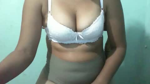 anacarada online show from January 17, 2026, 11:26 am