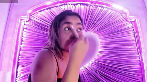 Anna online show from March 8, 2026, 5:28 pm