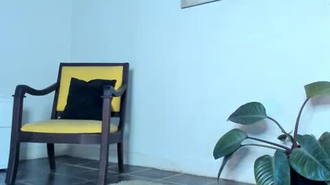 Ana Henao or Annie... Follow me ahenaocb Insta  X online show from March 15, 2026, 12:00 pm