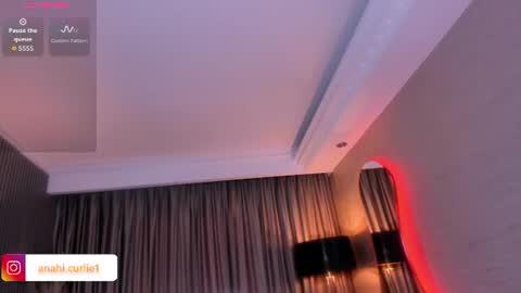 Snapshot of anahi_curlie1 chatting on June 12, 2026, 11:09 am Anahi Curlie online show from June 12, 2026, 11:09 am