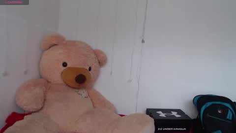 Anahi Browns online show from February 2, 2026, 6:39 pm