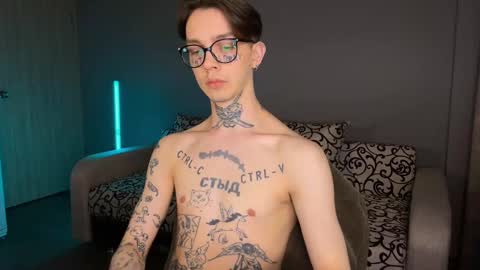 simon online show from March 12, 2025, 8:41 pm