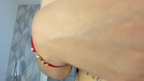 Snapshot of anais_cooper chatting on January 11, 2025, 11:34 am online show from January 11, 2025, 11:34 am