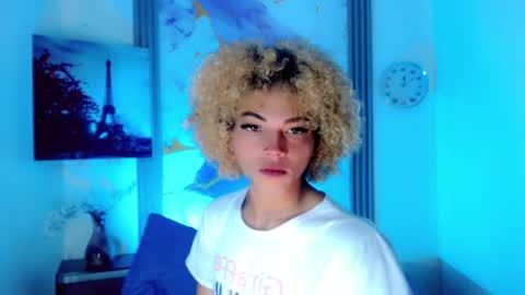 Snapshot of anais_velvet_ chatting on June 30, 2026, 3:51 am anais_velvet_ online show from June 30, 2026, 3:51 am