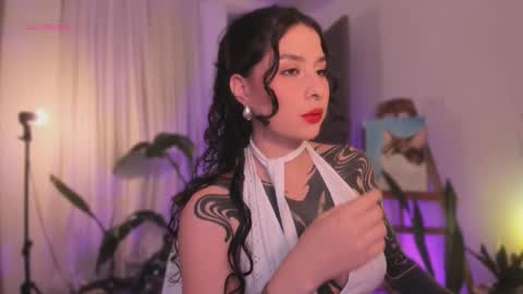 Snapshot of anakedartist chatting on February 4, 2026, 3:40 pm Mariana online show from February 4, 2026, 3:40 pm